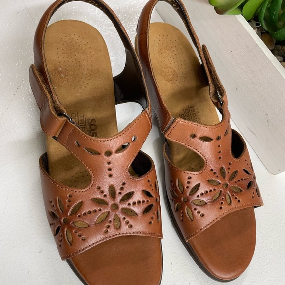 SAS Brown Leather Sandals with Floral Cutouts - Picture 2 of 6